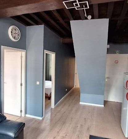 The 16Th Century 2Br Apartment In The City Center Anversa Esterno foto